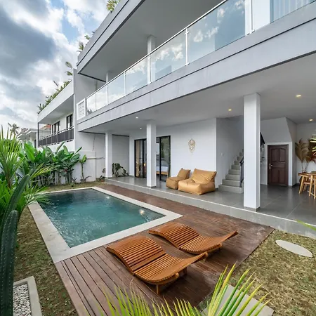Villa Aicha Canggu Rooftop Exterior photo
